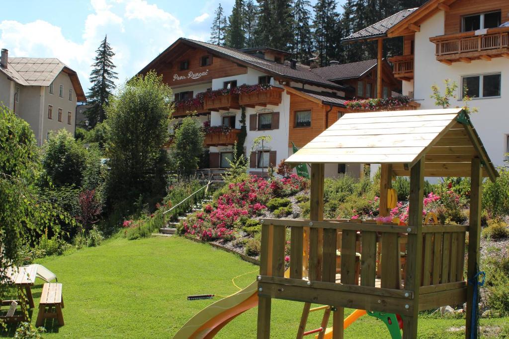 Runcac Hotel Badia Kültér fotó