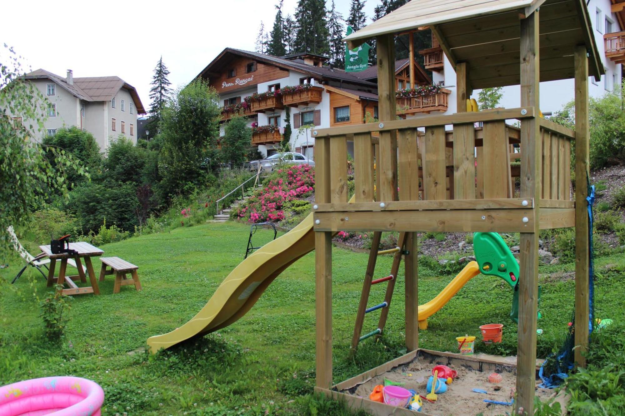 Runcac Hotel Badia Kültér fotó